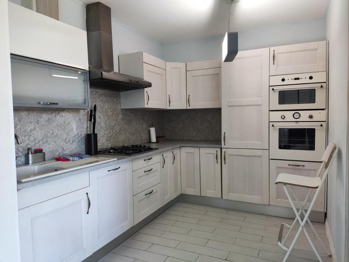 산레모 Detached House With Garden And Sea View 게스트하우스 외부 사진